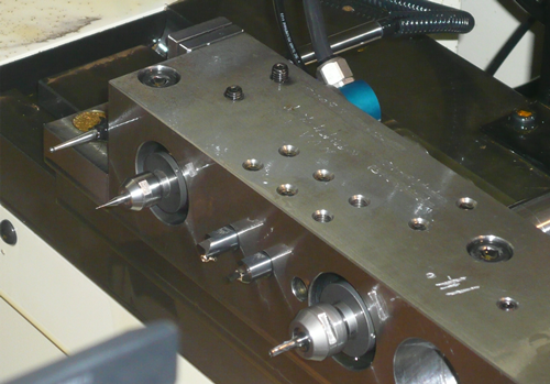 <a href='/zouxinjigaopinx.htm' class='keys' title='點(diǎn)擊查看關(guān)于高頻銑的相關(guān)信息' target='_blank'>高頻銑</a>BM-325安裝圖.png <a href='/zouxinjigaopinx.htm' class='keys' title='點(diǎn)擊查看關(guān)于高頻銑的相關(guān)信息' target='_blank'>高頻銑</a>BM-325安裝圖.png