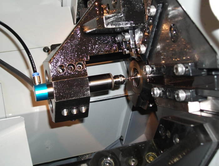 車床電主軸.jpg 車床電主軸.jpg