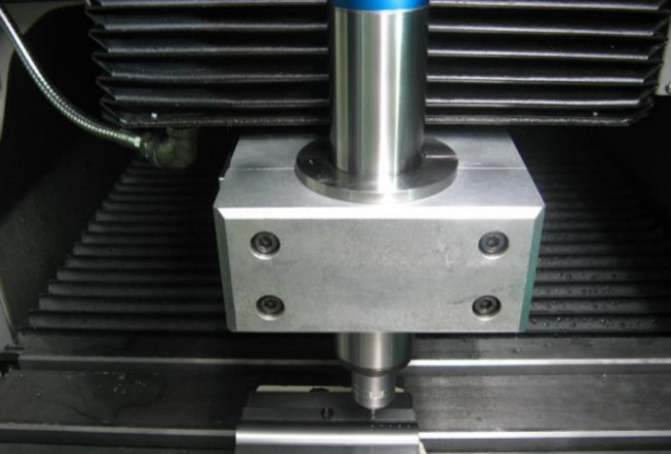 鉆孔<a href='gaosuzhuzhou.htm' class='keys' title='點(diǎn)擊查看關(guān)于電主軸的相關(guān)信息' target='_blank'>電主軸</a>.png 鉆孔<a href='gaosuzhuzhou.htm' class='keys' title='點(diǎn)擊查看關(guān)于電主軸的相關(guān)信息' target='_blank'>電主軸</a>.png