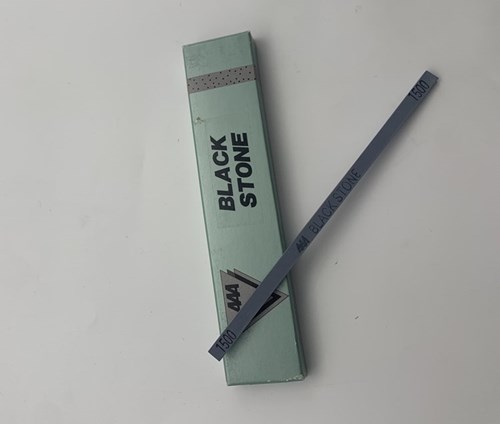 BLACK stone 研磨油石_副本.jpg BLACK stone 研磨油石_副本.jpg