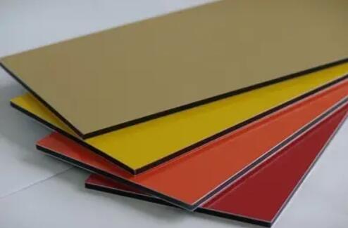 鋁塑板切割.jpg 鋁塑板切割.jpg