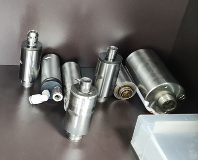 分板機(jī)主軸維修.jpg 分板機(jī)主軸維修.jpg