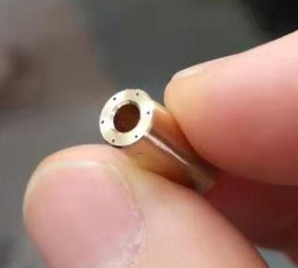 不銹鋼鉆0.3mm小孔.jpg 不銹鋼鉆0.3mm小孔.jpg