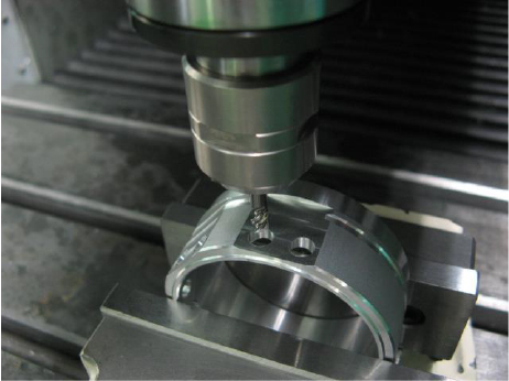 鋁鑄件仿型加工.jpg 鋁鑄件仿型加工.jpg