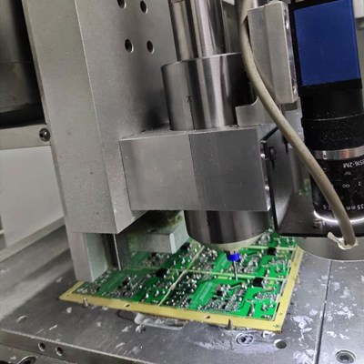 分板機主軸.jpg 分板機主軸.jpg