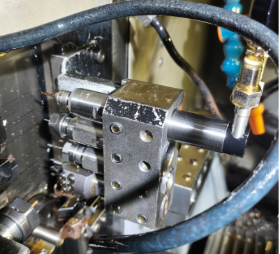 走心機加裝<a href='/zouxinjigaopinx.htm' class='keys' title='點擊查看關于高頻銑的相關信息' target='_blank'>高頻銑</a>.png