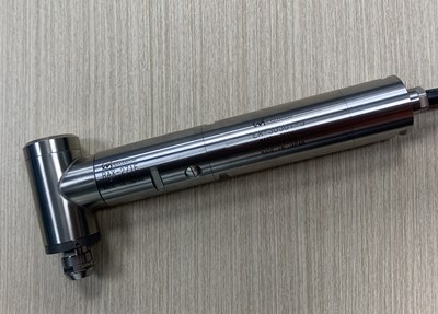 直角<a href='gaosuzhuzhou.htm' class='keys' title='點(diǎn)擊查看關(guān)于電主軸的相關(guān)信息' target='_blank'>電主軸</a>RAX-271E.jpg 直角<a href='gaosuzhuzhou.htm' class='keys' title='點(diǎn)擊查看關(guān)于電主軸的相關(guān)信息' target='_blank'>電主軸</a>RAX-271E.jpg