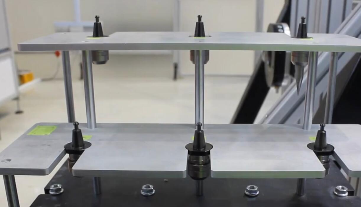 自動(dòng)換刀主軸刀座.jpg 自動(dòng)換刀主軸刀座.jpg