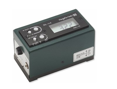 DL-m4數(shù)顯水平儀.jpg DL-m4數(shù)顯水平儀.jpg