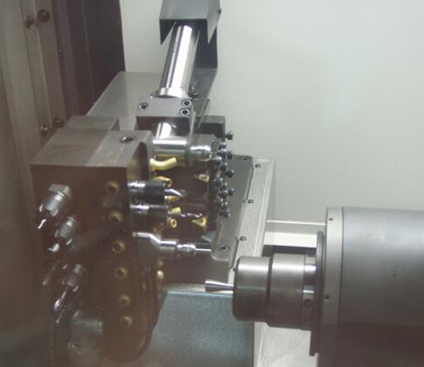 排刀機(jī)側(cè)面鉆孔.png 排刀機(jī)側(cè)面鉆孔.png