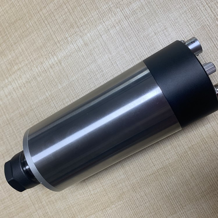 大扭矩無刷<a href='gaosuzhuzhou.htm' class='keys' title='點擊查看關(guān)于電主軸的相關(guān)信息' target='_blank'>電主軸</a>.jpg