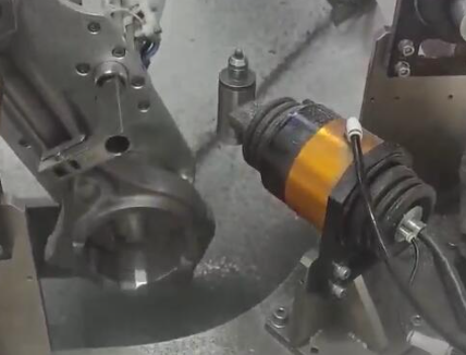 鑄件內(nèi)孔去毛刺.png 鑄件內(nèi)孔去毛刺.png