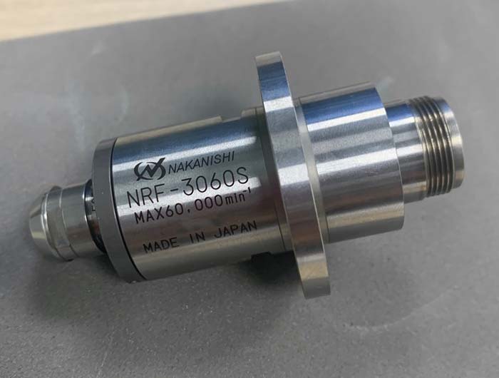 6萬(wàn)轉(zhuǎn)分板機(jī)主軸.jpg 6萬(wàn)轉(zhuǎn)分板機(jī)主軸.jpg