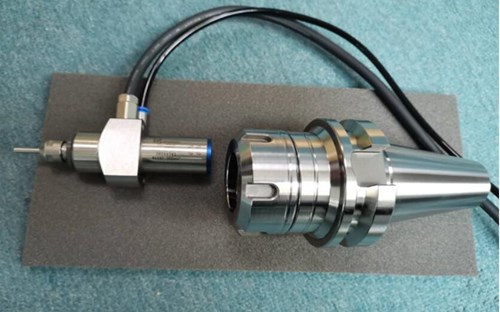 8萬轉(zhuǎn)微型<a href='gaosuzhuzhou.htm' class='keys' title='點擊查看關(guān)于電主軸的相關(guān)信息' target='_blank'>電主軸</a>.jpg 8萬轉(zhuǎn)微型<a href='gaosuzhuzhou.htm' class='keys' title='點擊查看關(guān)于電主軸的相關(guān)信息' target='_blank'>電主軸</a>.jpg