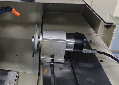 砂輪電主軸.jpg 砂輪電主軸.jpg