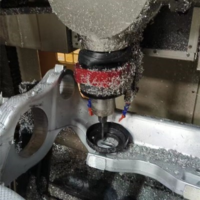 鋼件去毛刺浮動主軸.jpg 鋼件去毛刺浮動主軸.jpg